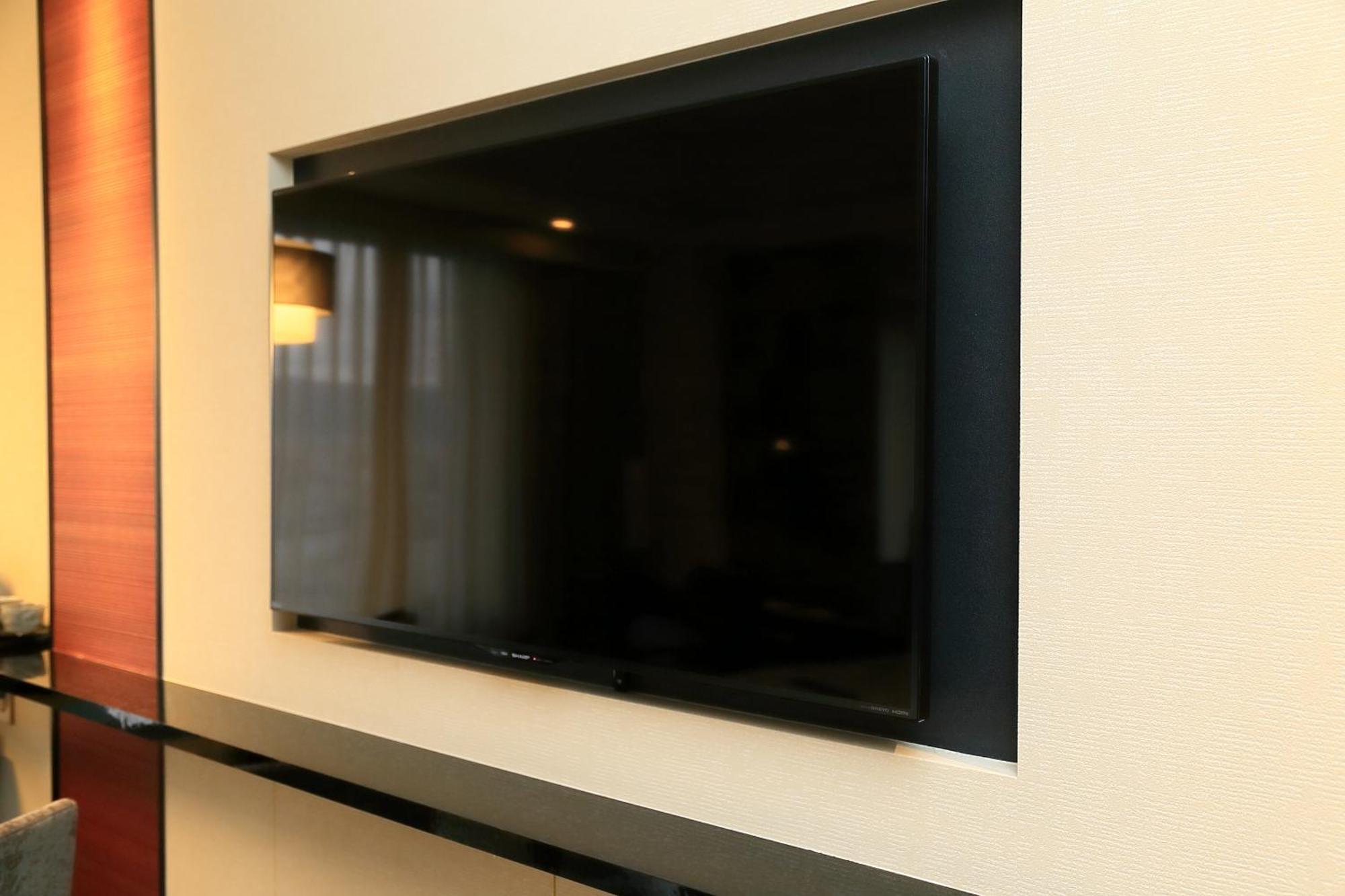 Hotel Granvia Kyoto Cameră foto A wall-mounted television